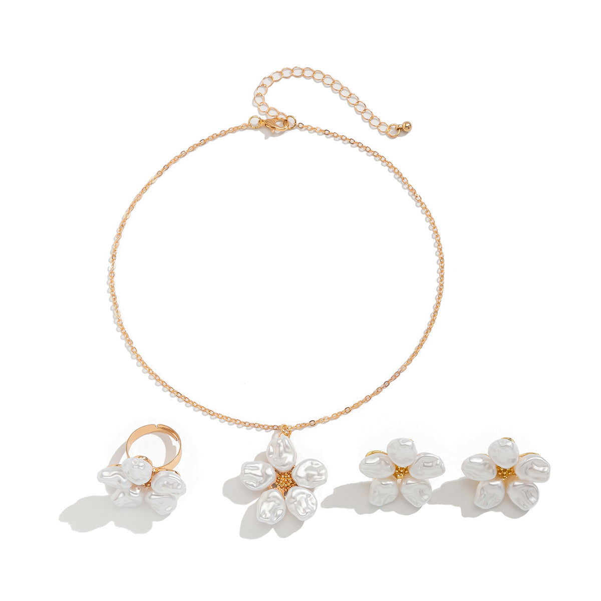 Fresh Pearl Flower Pedant Chain Set