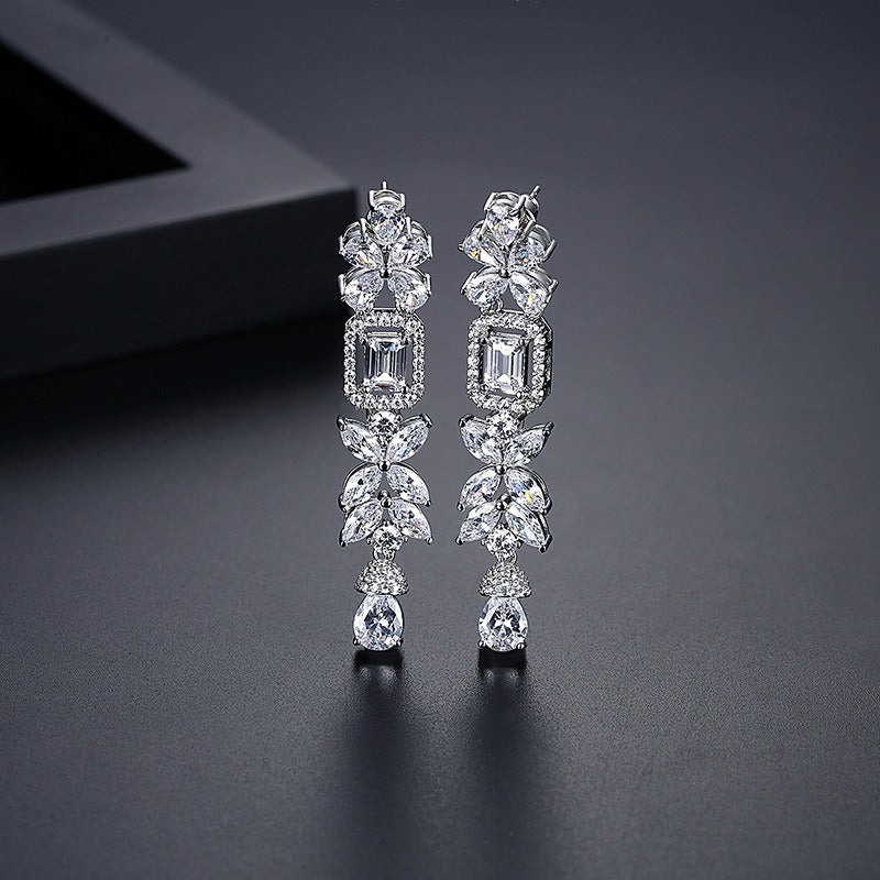 Luxury Retro Banquet Earrings