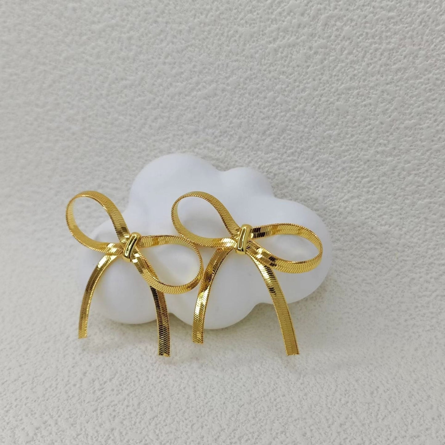 Minimalist Bow Design Earrings